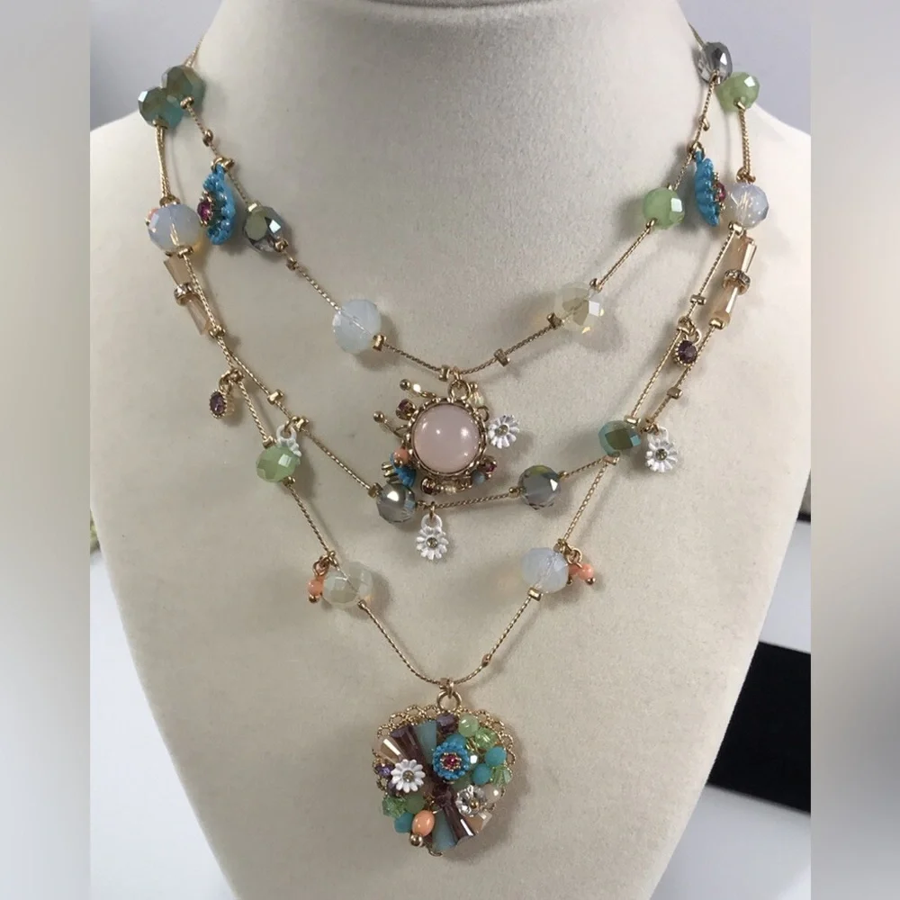 NEW Betsey Johnson Illusion Necklace Heart, Floral, Beaded - Picture 2 of 8